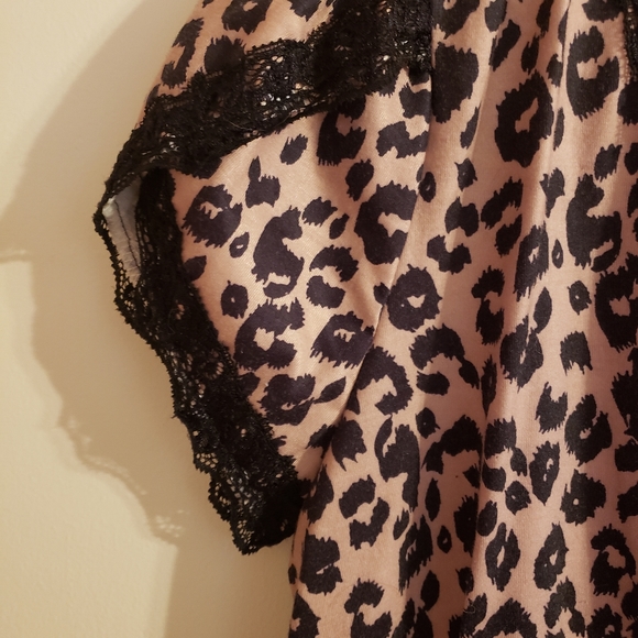 Top - Picture 4 of 5